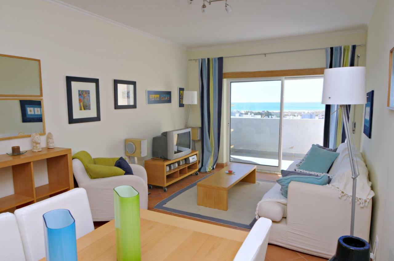 Vue panoramique sur mer Condominio Do mar Lagos Extérieur photo